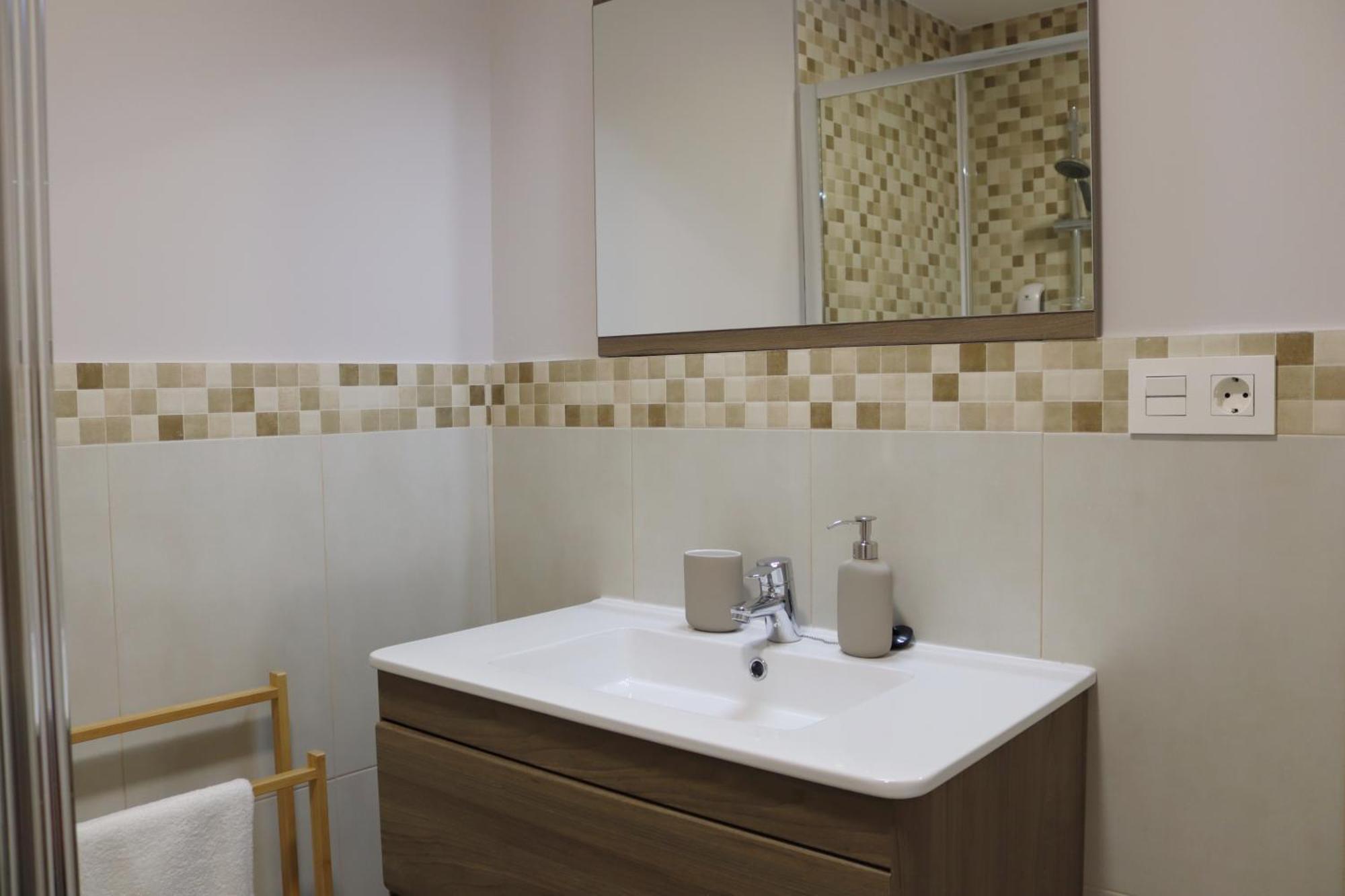 Jomar Apartamento En El Centro De Coruna A Coruna Bagian luar foto